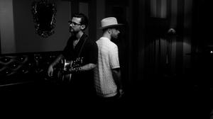 default video 1000x562 img