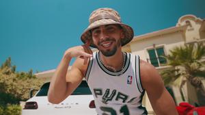 default video 1000x562 img