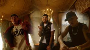 default video 1000x562 img