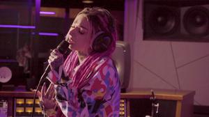 default video 1000x562 img