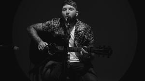 default video 1000x562 img