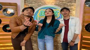 default video 1000x562 img