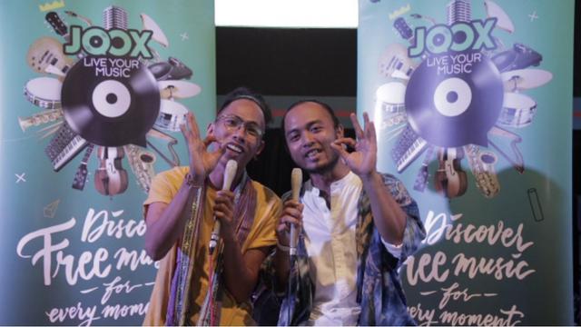 default video 1000x562 img