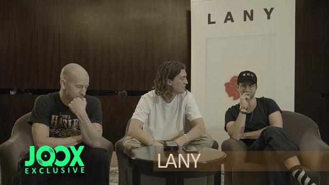 default video 1000x562 img