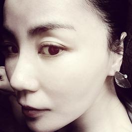 偶遇 (電影"邪不壓正"宣傳曲) 2018 王菲 偶遇 (電影"邪不壓正"宣傳曲) 2018 王菲