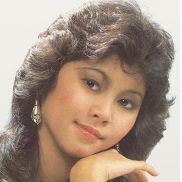 Download Lagu Lydia Natalia 2020 Dengarkan Lagu Baru Lydia Natalia Mp3 Daftar Putar Album Populer Hit Oleh Lydia Natalia