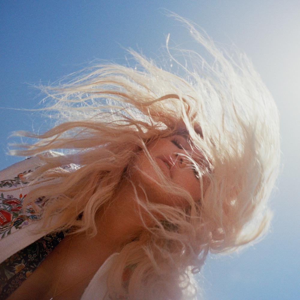 Woman 2017 Kesha; The Dap-Kings Horns Woman 2017 Kesha; The Dap-Kings Horns