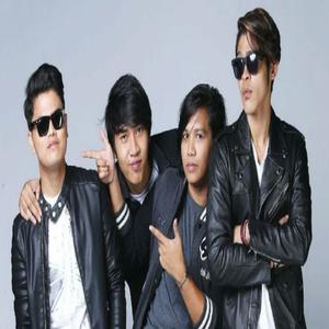 Lirik Lagu Cherpen Band Pasti Lirik Lagu Dunia
