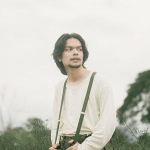 Varis ดาวน์โหลดและฟังเพลงฮิตจาก Varis