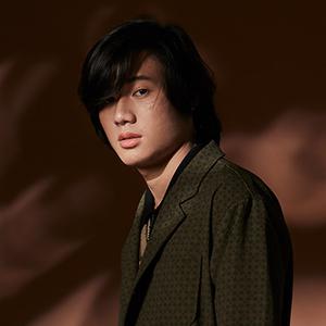 Zee ดาวน์โหลดและฟังเพลงฮิตจาก Zee