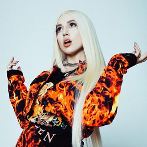 Ava Max