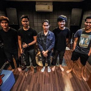 REACH ดาวน์โหลดและฟังเพลงฮิตจาก REACH