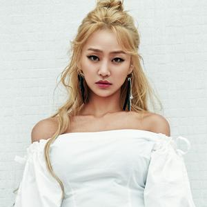 Hyolyn