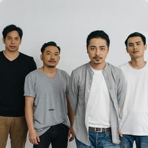 Mahafather ดาวน์โหลดและฟังเพลงฮิตจาก Mahafather