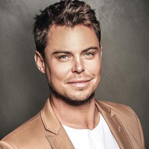 Bobby Van Jaarsveld